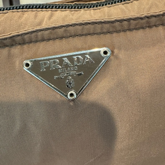 Authentic Prada crossbody bag - Picture 14 of 14